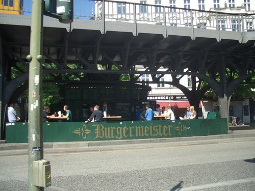 Lecker Burger essen in Berlin